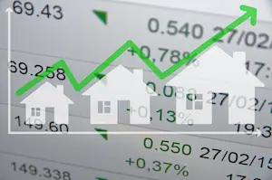 Graphic showing rates rising arrow over house